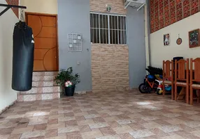 Foto 1 de Casa com 2 Quartos à venda, 67m² em Vila Real, Hortolândia