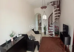 Foto 1 de Casa com 2 Quartos à venda, 110m² em Santa Luzia, Ribeirão Pires