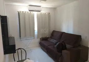 Foto 1 de Apartamento com 2 Quartos à venda, 39m² em Hípica, Porto Alegre