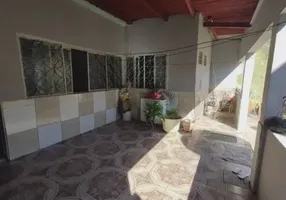 Foto 1 de Casa com 2 Quartos à venda, 107m² em Porto Canoa, Serra