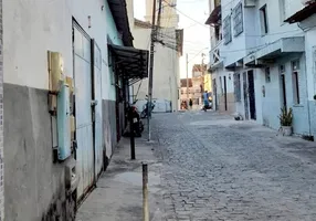 Foto 1 de Galpão/Depósito/Armazém com 4 Quartos à venda, 223m² em Saúde, Salvador
