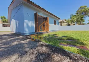 Foto 1 de Casa com 2 Quartos à venda, 90m² em Aldeia da Lagoa, Tramandaí