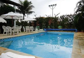 Foto 1 de Casa com 4 Quartos para venda ou aluguel, 500m² em Jardim Acapulco , Guarujá