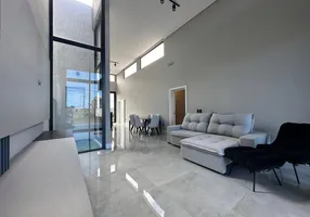 Foto 1 de Casa de Condomínio com 4 Quartos à venda, 140m² em Centro, Xangri-lá