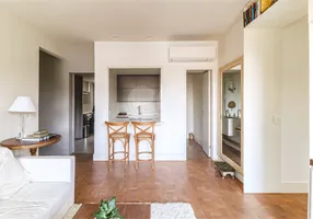 Foto 1 de Apartamento com 1 Quarto à venda, 71m² em Jardim Europa, São Paulo