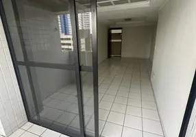 Foto 1 de Apartamento com 3 Quartos para alugar, 120m² em Miramar, João Pessoa