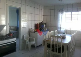 Foto 1 de Casa com 2 Quartos à venda, 120m² em Guatupe, São José dos Pinhais