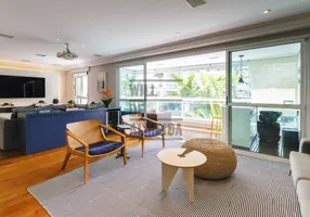 Foto 1 de Apartamento com 3 Quartos à venda, 167m² em Moema, São Paulo