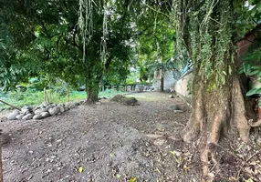 Foto 1 de Lote/Terreno à venda, 300m² em Centro, Guapimirim