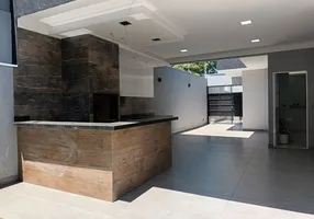 Foto 1 de Casa com 3 Quartos à venda, 150m² em Copacabana Residencial, Maringá