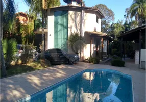 Foto 1 de Casa de Condomínio com 3 Quartos para alugar, 357m² em Caraguata, Mairiporã