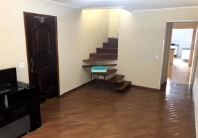 Foto 1 de Sobrado com 3 Quartos à venda, 150m² em Ayrosa, Osasco