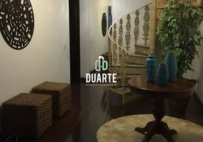 Foto 1 de Cobertura com 4 Quartos à venda, 242m² em Gonzaga, Santos