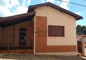 Foto 1 de Casa com 2 Quartos à venda, 53m² em Centro, São João da Boa Vista