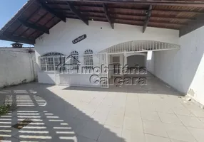 Foto 1 de Casa com 2 Quartos à venda, 96m² em Vila Caicara, Praia Grande