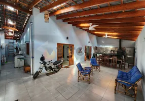 Foto 1 de Casa com 2 Quartos à venda, 242m² em Indaiá, Caraguatatuba