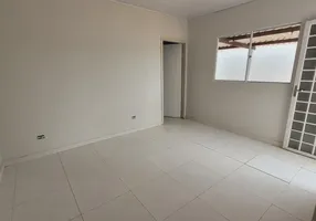 Foto 1 de Casa com 2 Quartos à venda, 70m² em Pirajá, Salvador