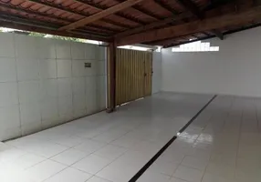 Foto 1 de Casa com 3 Quartos à venda, 74m² em Vila Peri, Fortaleza