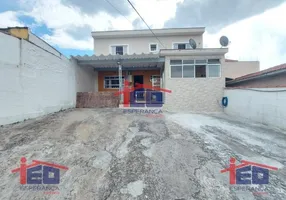 Foto 1 de Sobrado com 2 Quartos à venda, 117m² em Santo Antônio, Osasco