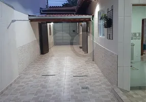 Foto 1 de Casa com 2 Quartos à venda, 90m² em Cezar de Souza, Mogi das Cruzes