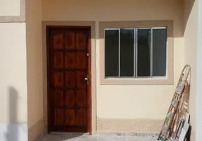 Foto 1 de Casa com 3 Quartos à venda, 80m² em Samambaia, Praia Grande