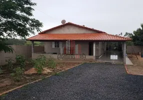Foto 1 de Fazenda/Sítio com 3 Quartos à venda, 2800m² em Centro, Capela do Alto