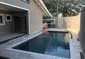 Foto 1 de Sobrado com 3 Quartos à venda, 216m² em Vila Amorim, Americana