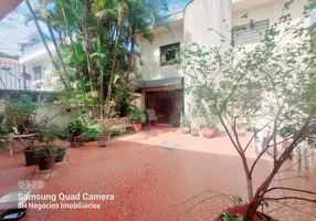 Foto 1 de Casa com 7 Quartos à venda, 396m² em Vila Inah, São Paulo