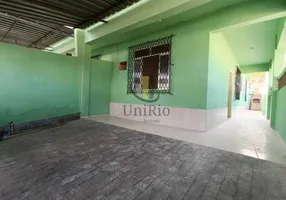 Foto 1 de Casa com 2 Quartos à venda, 100m² em Bangu, Rio de Janeiro