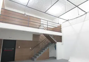 Foto 1 de Casa com 6 Quartos para alugar, 236m² em Brooklin, São Paulo