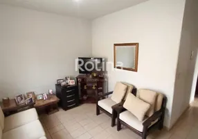 Foto 1 de Casa com 3 Quartos à venda, 139m² em Santa Luzia, Uberlândia