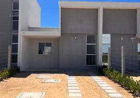 Foto 1 de Casa com 2 Quartos à venda, 58m² em Patacas, Aquiraz