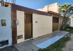 Foto 1 de Casa com 2 Quartos à venda, 160m² em Aruana, Aracaju