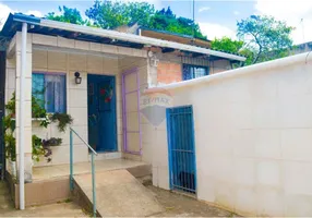 Foto 1 de Casa com 2 Quartos à venda, 90m² em Jardim Algarve, Alvorada