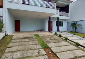 Foto 1 de Casa de Condomínio com 5 Quartos para alugar, 300m² em Lagoa, Macaé