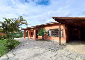 Foto 1 de Casa com 4 Quartos à venda, 261m² em Araras, Teresópolis