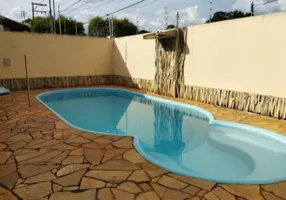 Foto 1 de Casa com 3 Quartos à venda, 300m² em Vilas do Atlantico, Lauro de Freitas
