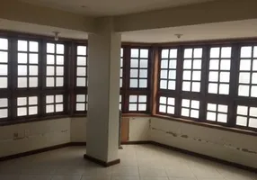 Foto 1 de Ponto Comercial com 4 Quartos para alugar, 90m² em Imbetiba, Macaé