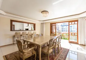 Foto 1 de Casa com 4 Quartos para alugar, 500m² em Vila Ipiranga, Porto Alegre