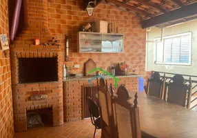 Foto 1 de Casa de Condomínio com 3 Quartos à venda, 120m² em Jardim Ana Estela, Carapicuíba