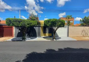 Foto 1 de Casa com 3 Quartos à venda, 202m² em Vila Clementina, São José do Rio Preto