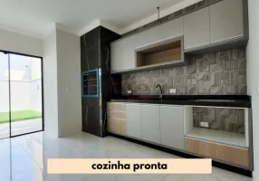 Foto 1 de Casa com 3 Quartos à venda, 93m² em Jardim Paulista IV, Maringá