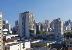 Foto 1 de Galpão/Depósito/Armazém para alugar, 35m² em Centro, Curitiba