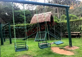 Foto 1 de Casa de Condomínio com 5 Quartos para venda ou aluguel, 700m² em Descansopolis, Campos do Jordão