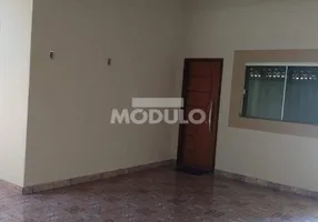 Foto 1 de Casa com 3 Quartos à venda, 193m² em Jardim das Palmeiras, Uberlândia