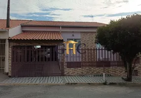 Foto 1 de Casa com 5 Quartos à venda, 180m² em Jardim Maria Jose, Salto de Pirapora