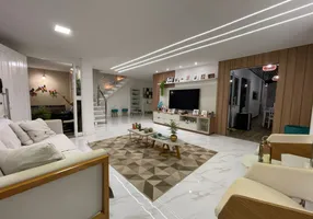 Foto 1 de Apartamento com 4 Quartos à venda, 270m² em Itapuã, Salvador