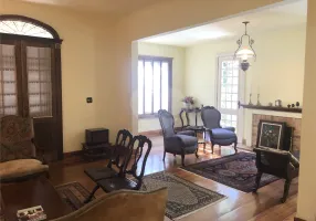 Foto 1 de Casa com 3 Quartos à venda, 345m² em Jardim América, São Paulo