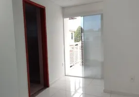 Foto 1 de Apartamento com 1 Quarto à venda, 30m² em Santa Cruz da Serra, Duque de Caxias