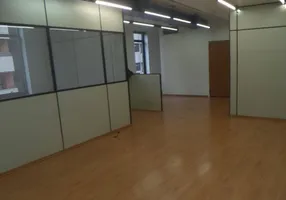 Foto 1 de Sala Comercial para venda ou aluguel, 104m² em Itaim Bibi, São Paulo